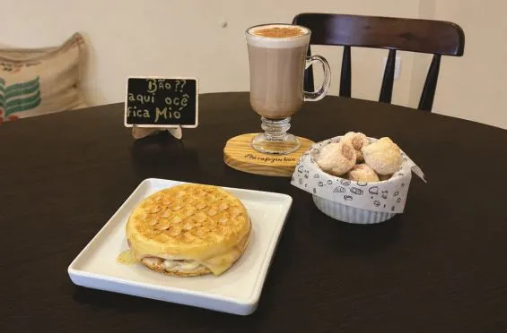 Cheirin Bão participa do Circuito do Café com combo de sabores mineiros em Guarapuava