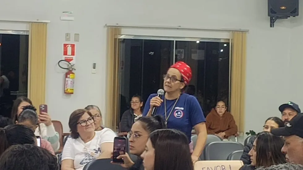 Moradores protestam contra falta de água em Pinhão e cobram soluções da Sanepar